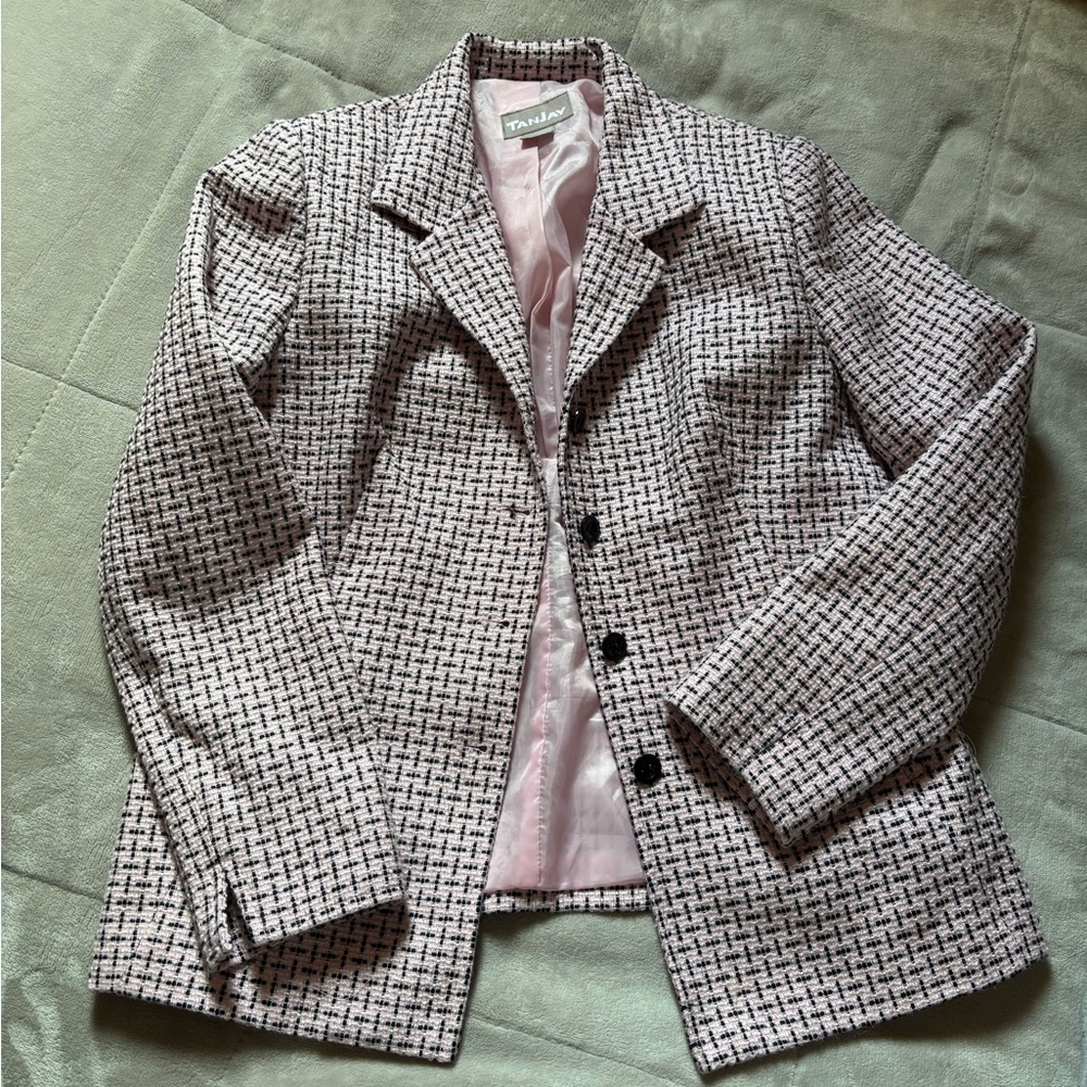 Vintage pink Tweed Blazer with Pink Lining